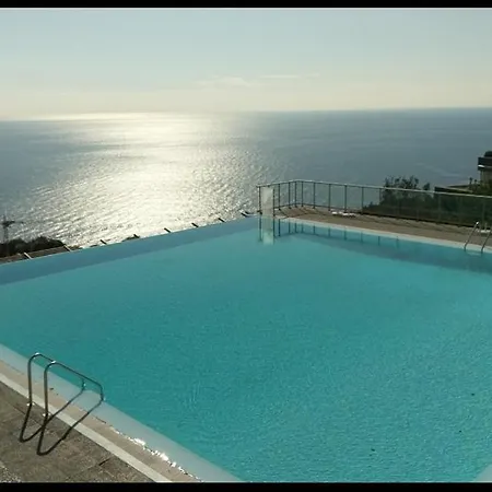 Daire Terrasse Vue Mer, Piscine, Parking *